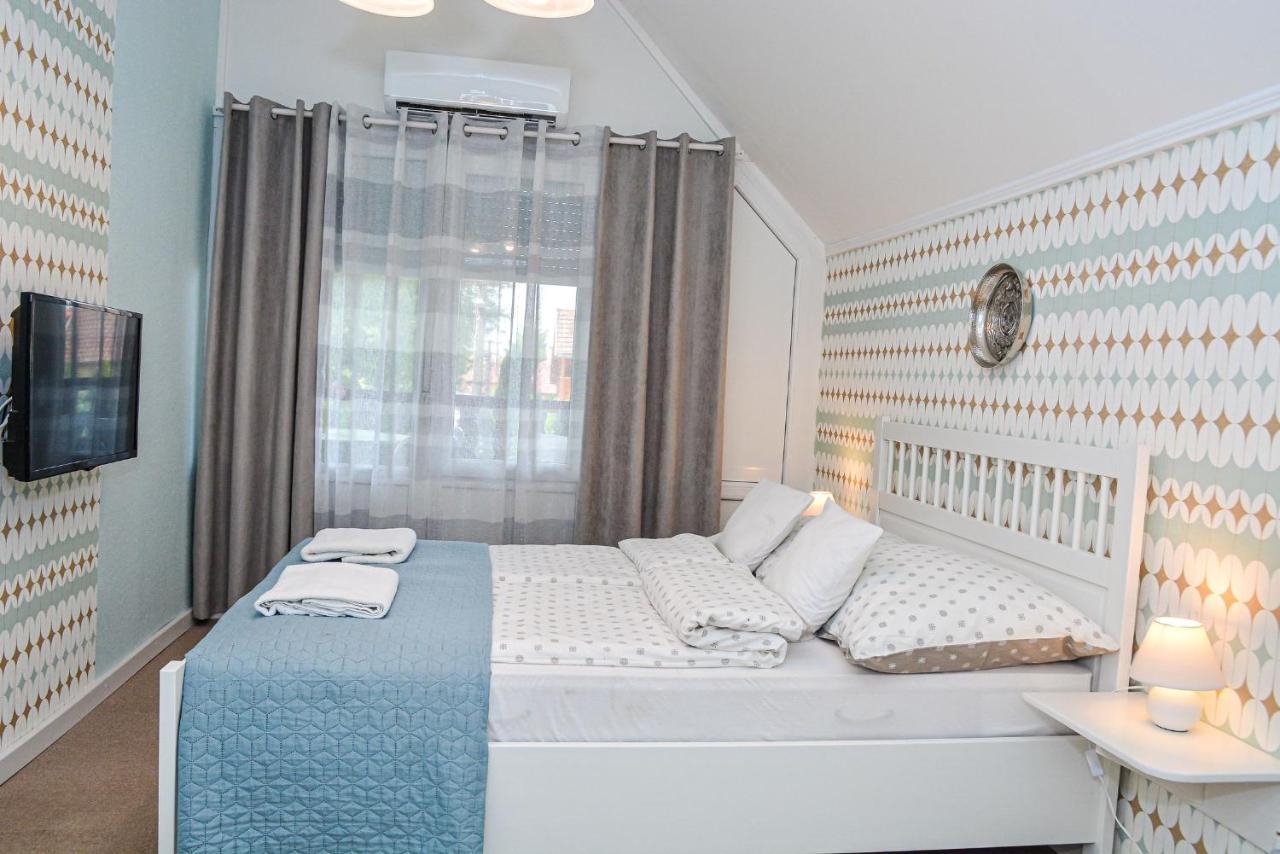 Ferienwohnung Holly Vendeghaz Hajdúszoboszló Exterior foto